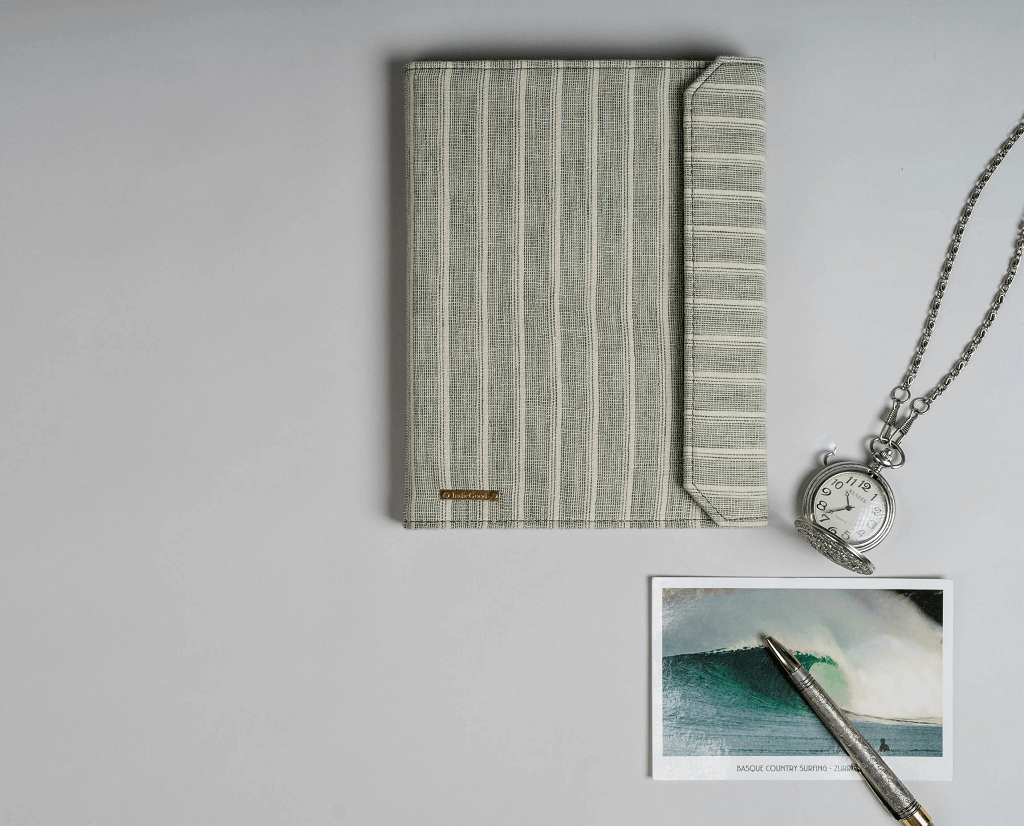 Diary Organizer – Green & Off White5