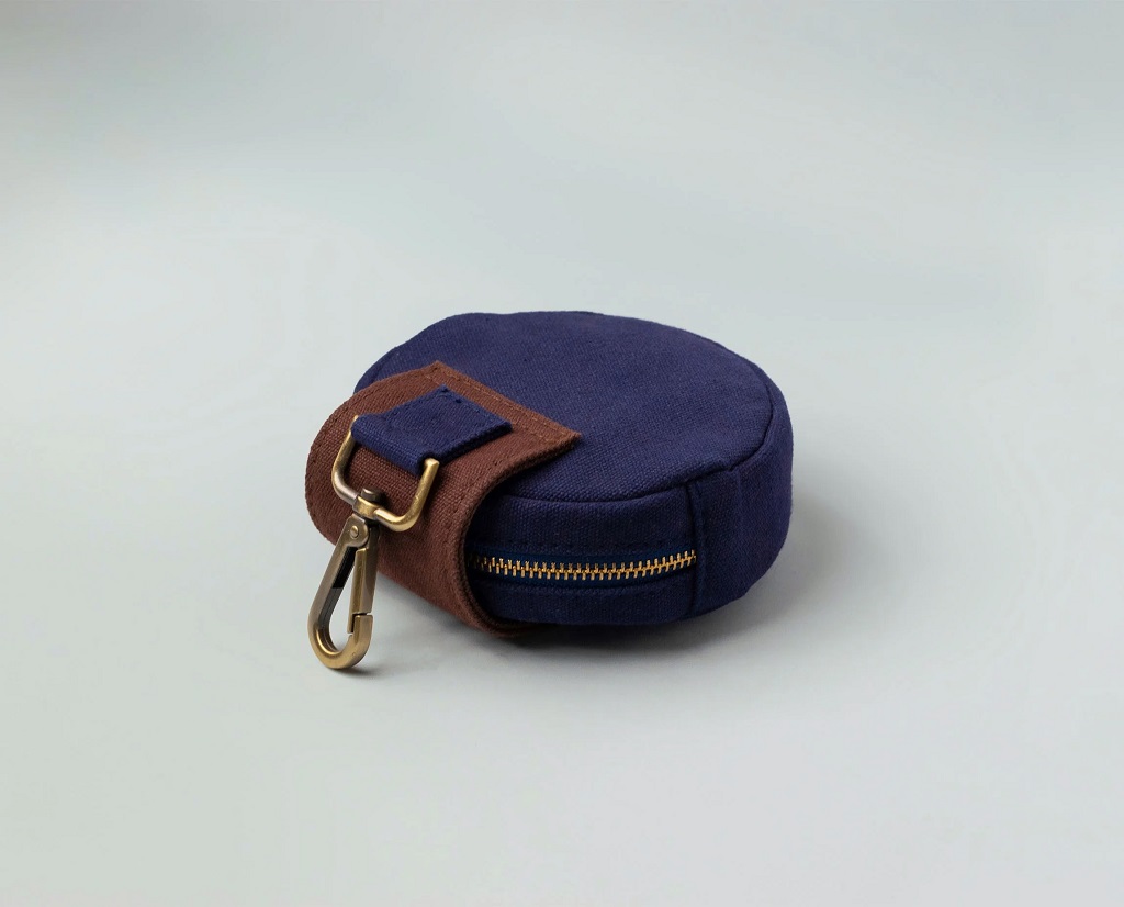 IndieGood-Comfortable-and-Stylish-Treat-Bag-Blue_3