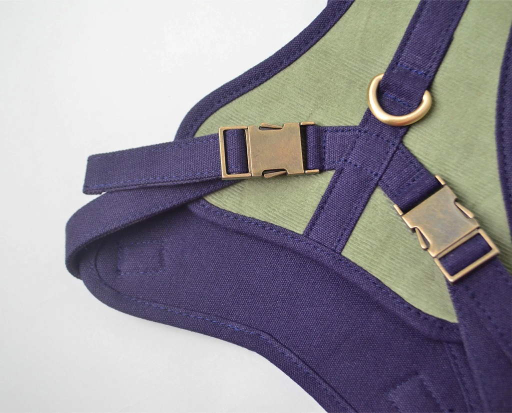 IndieGood-Corduroy-and-C-Harness-for-Dog-Playtime-Green_4