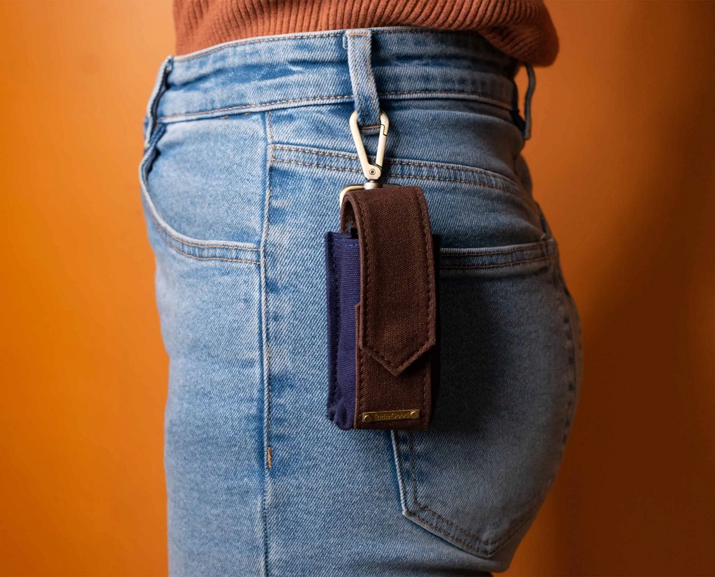 IndieGood-Easy-To-Use-Stylish-Canvas-Poop-Bag-Dispenser-Blue_2