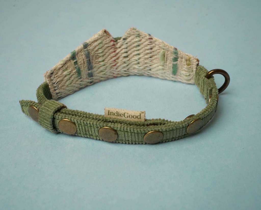 IndieGood Handloom Collar For Cats – Spring Green 1