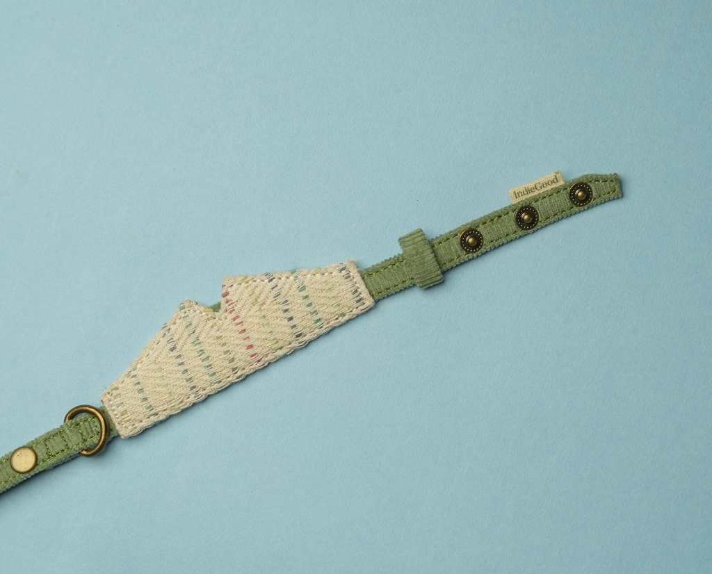 IndieGood Handloom Collar For Cats – Spring Green 4