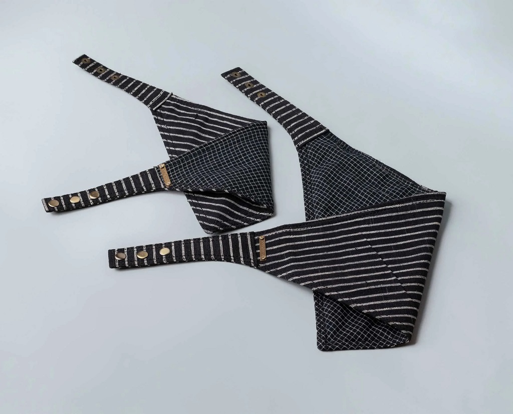 IndieGood-Handloom-Cotton-2-in-1-Bandana-For-Dog-Stripes-and-Checks-_7