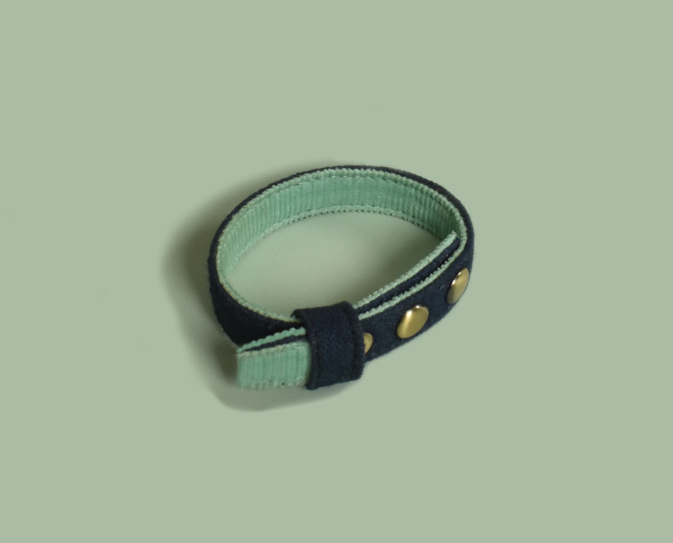 IndieGood-Matching-Set-Corduroy-Dog-Collar-with-Bond-Band-For-Human-Blue_4