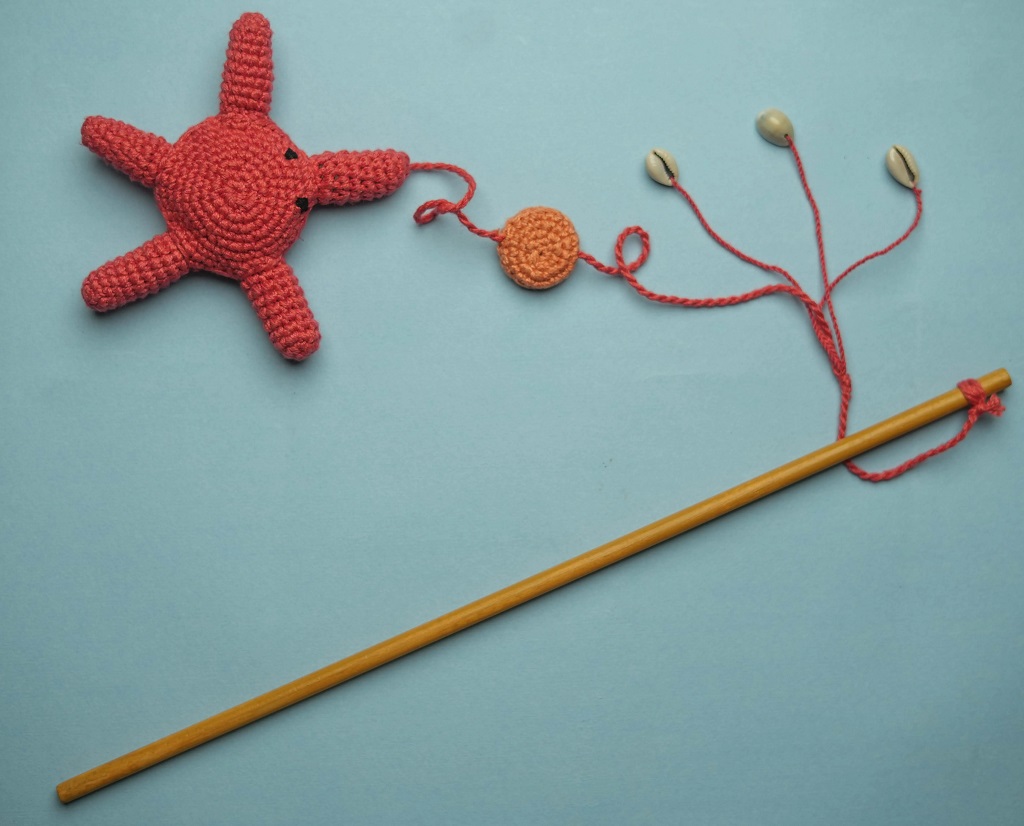 IndieGood Starfish Wandtoy for Cats_03