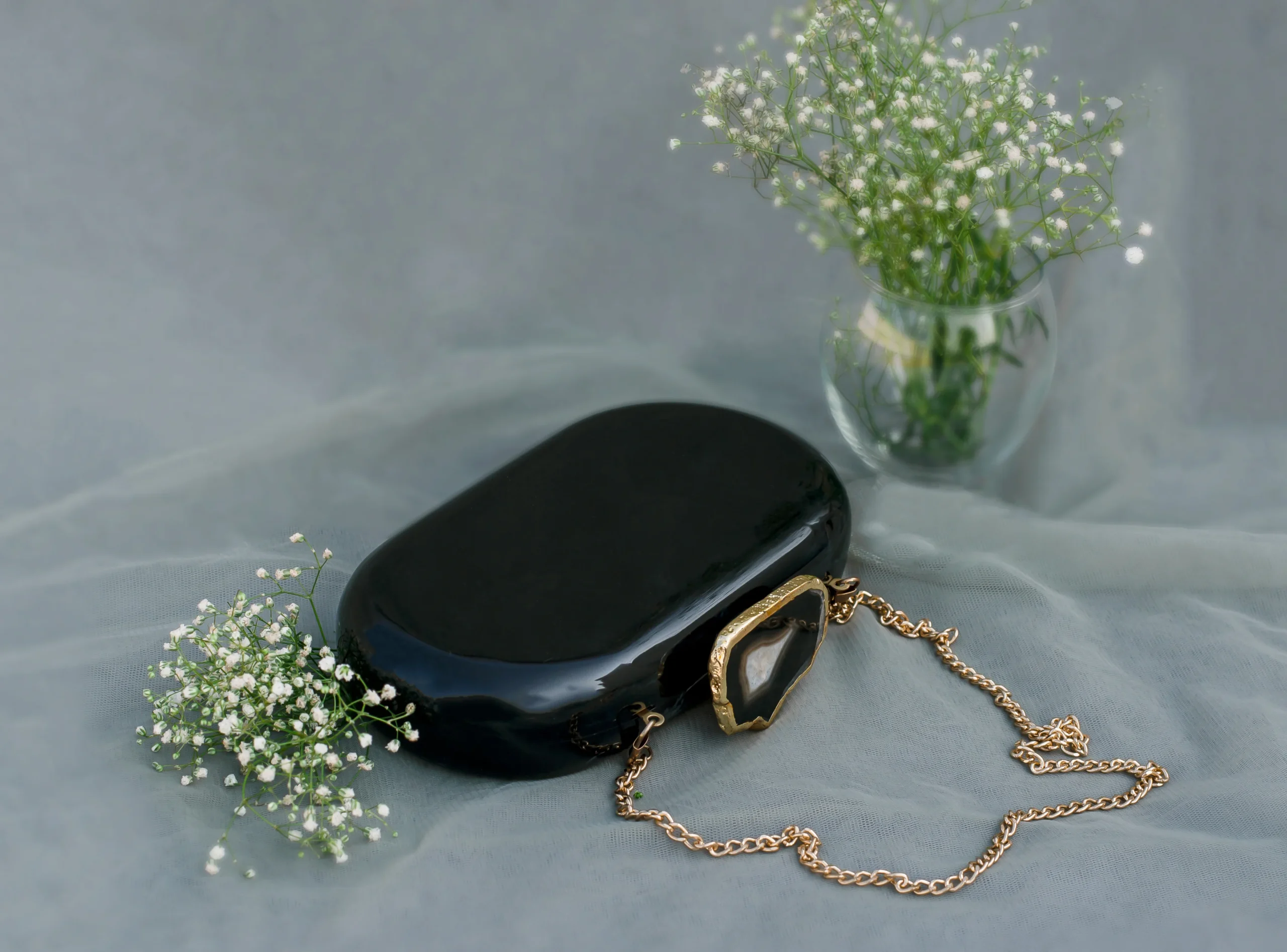 The Black Baroque Capsule Clutch – Black Stone_03