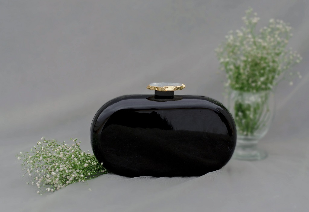 The Black Baroque Capsule Clutch – White Stone_01