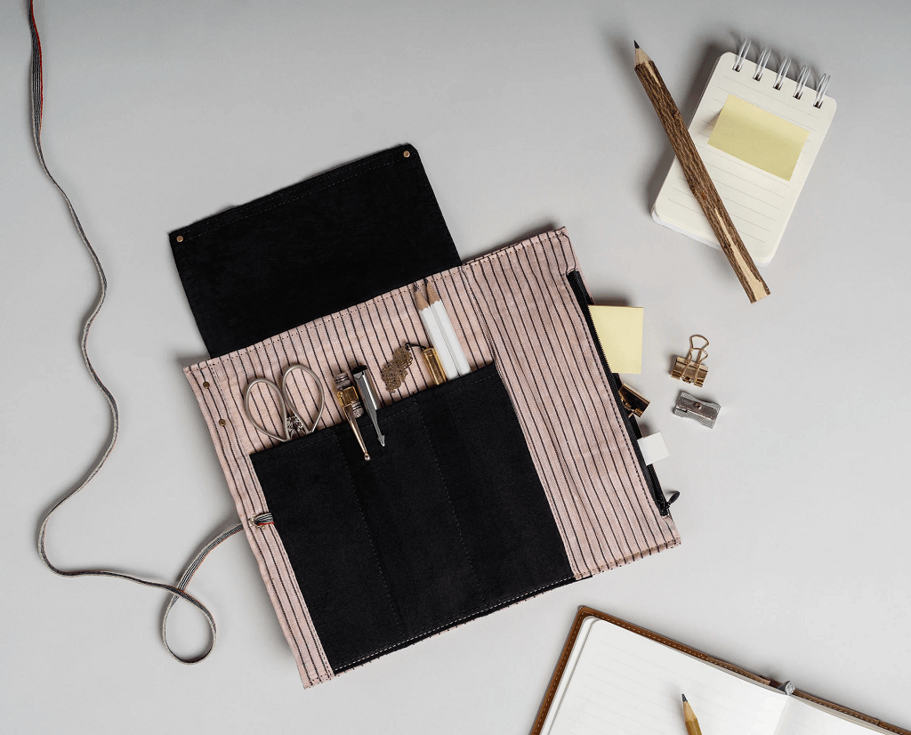 The Stationery Organiser – Rollover for Stationery and Essentials