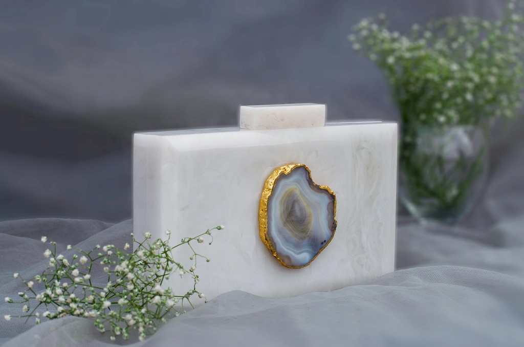 The White Baroque Rectangular Clutch – Grey Stone_01